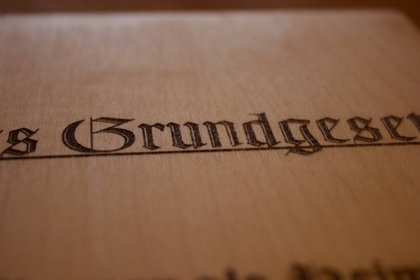 Schneidebrett - Bayerisches Grundgesetz